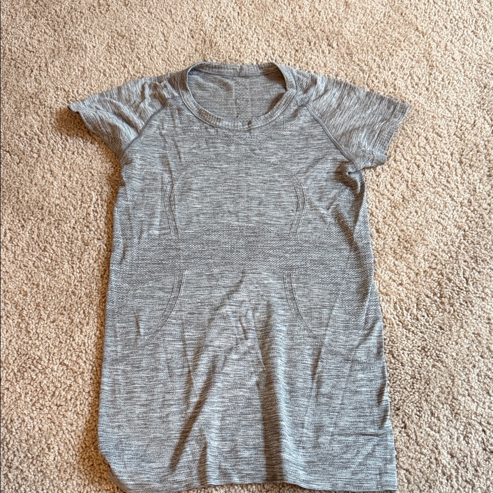 Lululemon Gray Women's Athletic Top